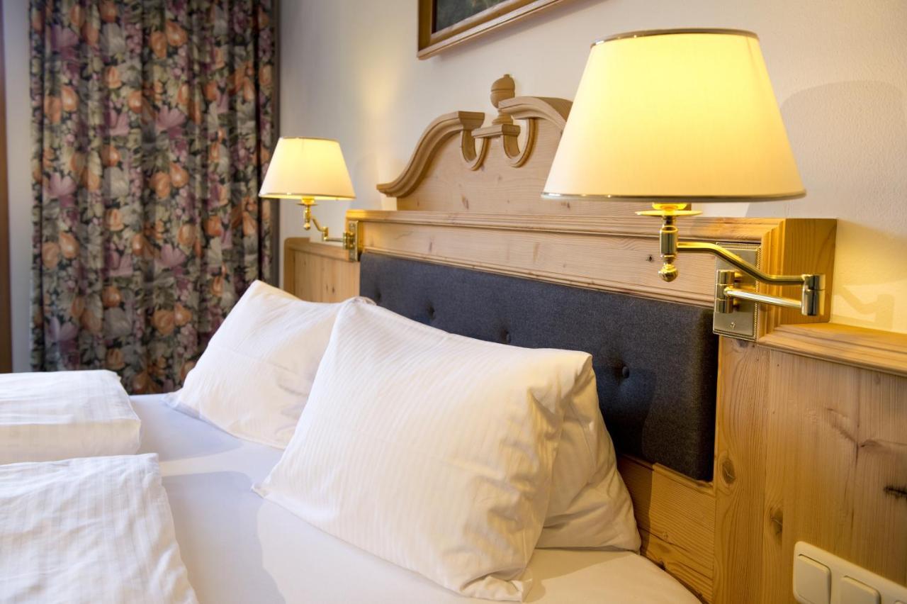 Hotel Wiesenegg Aurach bei Kitzbuehel Δωμάτιο φωτογραφία